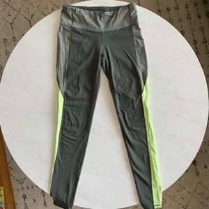 Athleta Legging